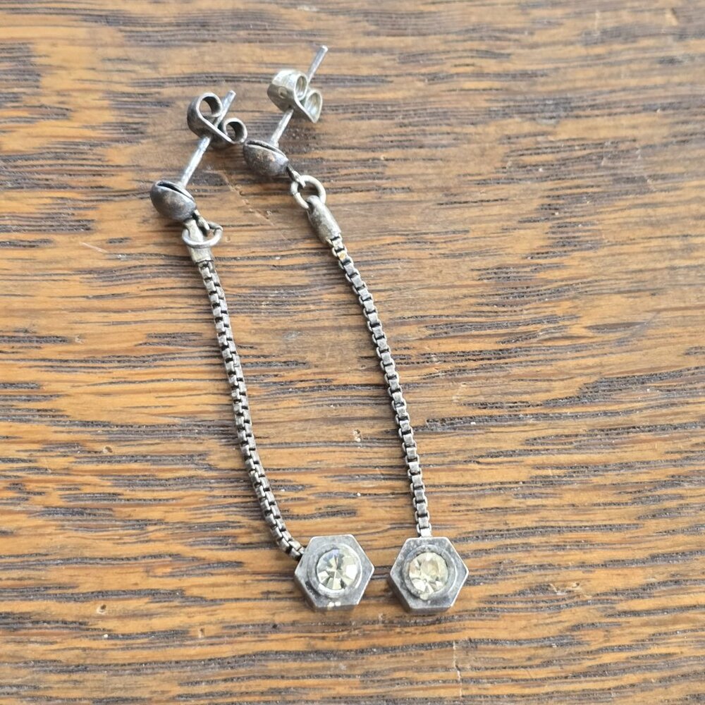 Very dangly vintage earrings, pewtertone, with mini crystal inset.